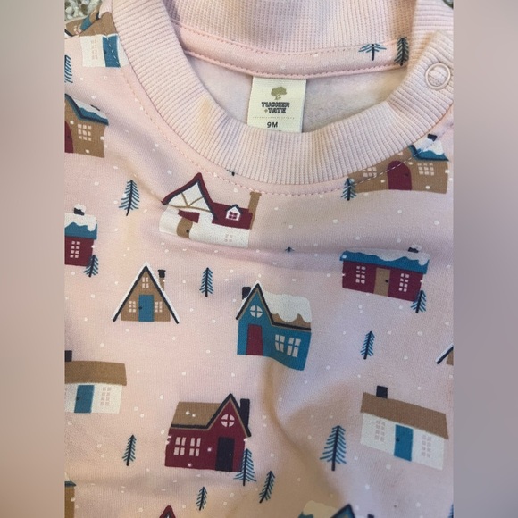 NWT Girl’s Tucker + Tate Holiday Christmas Pink Sweatshirt & Pants Set 9M - Picture 3 of 4